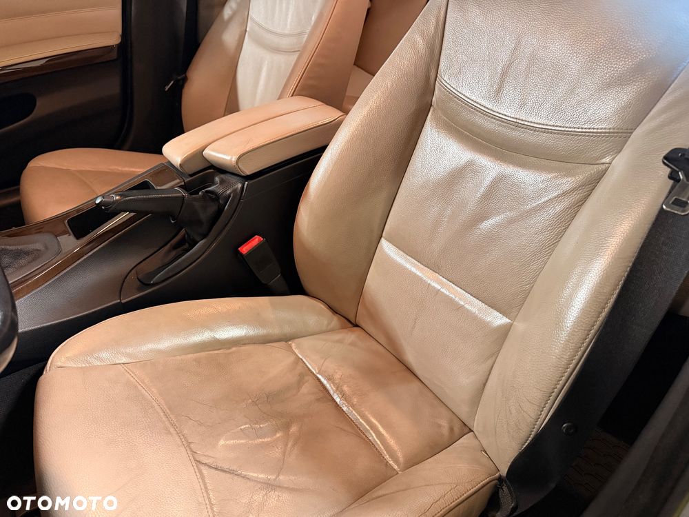 BMW Seria 3 325i - 16