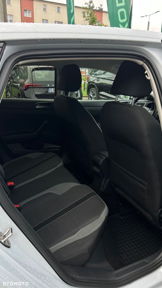 Volkswagen Polo - 15