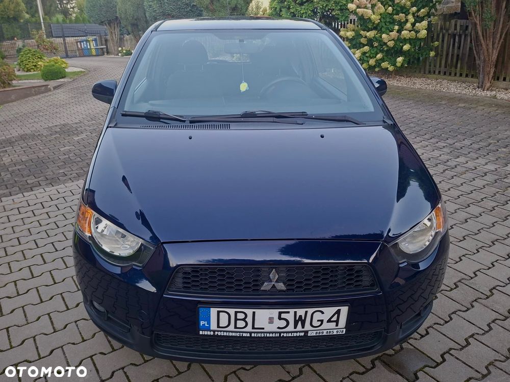 Mitsubishi Colt - 6