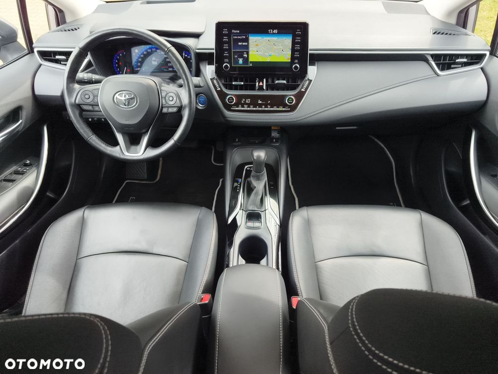 Toyota Corolla 1.8 Hybrid Executive - 11