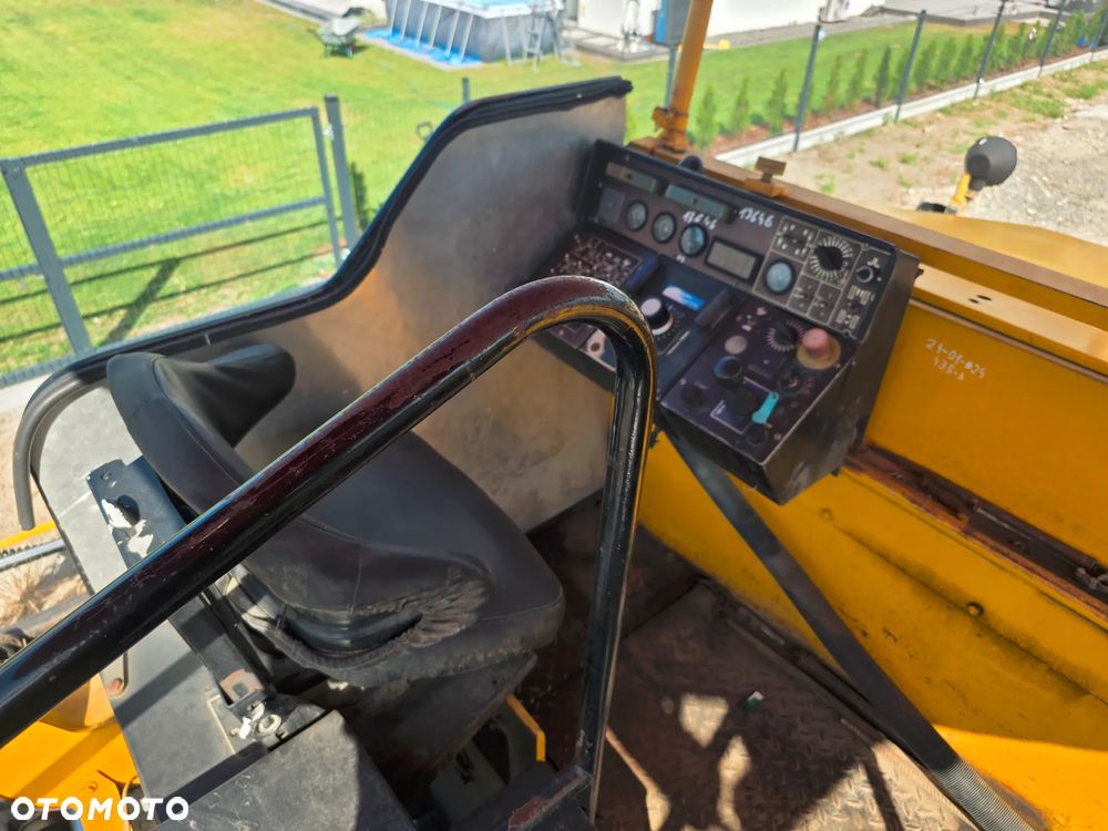 Dynapac F141C - 26