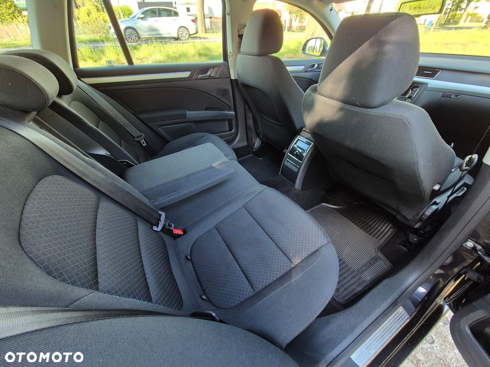 Skoda Superb 2.0 TDI Ambition DSG - 14