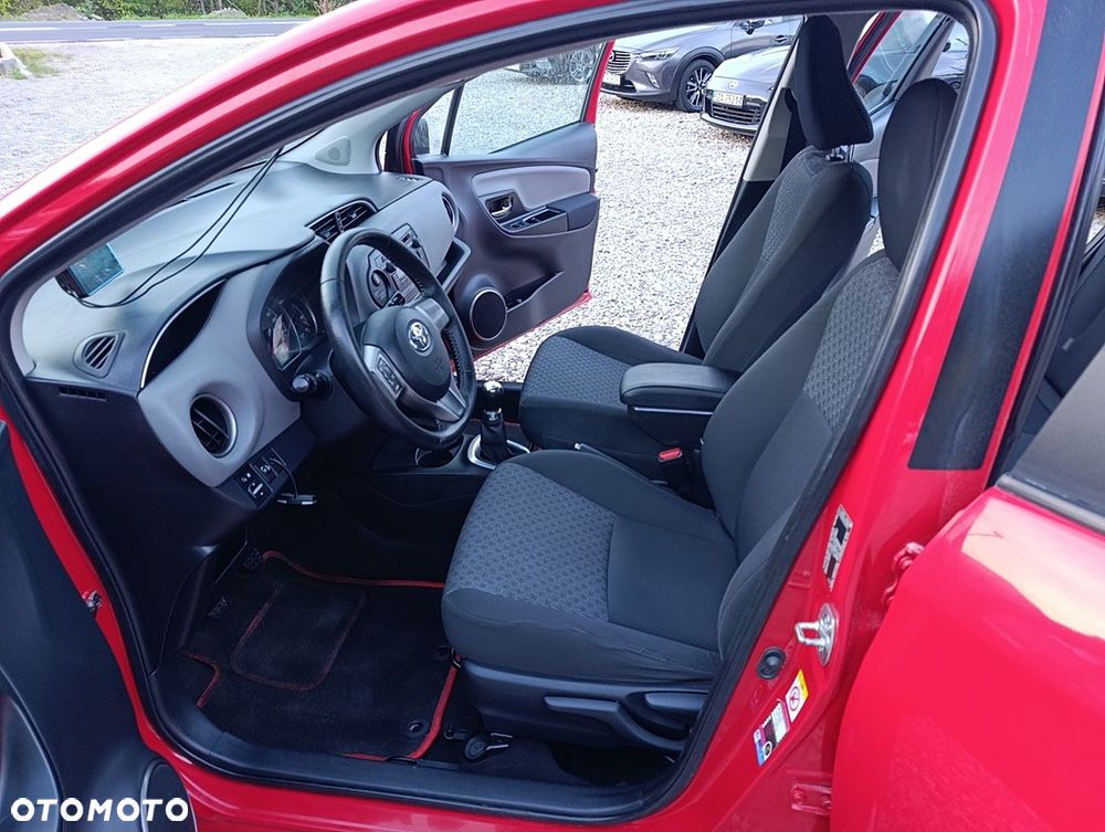Toyota Yaris 1.0 Sol - 14