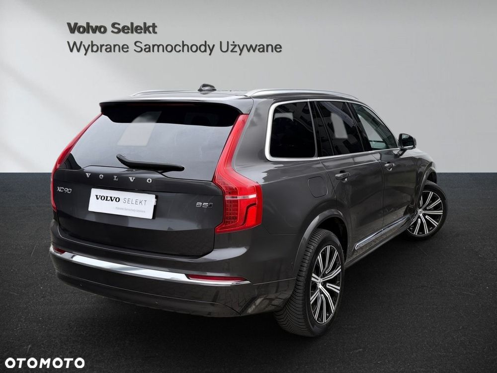 Volvo XC 90 - 8