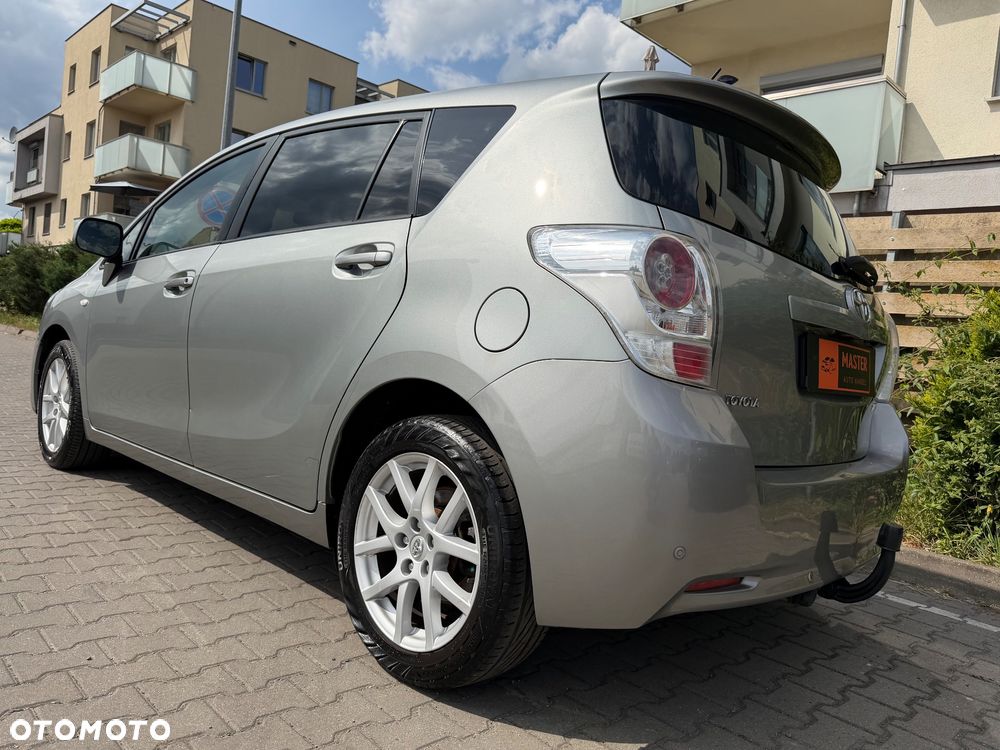 Toyota Verso 1.8 Edition - 3