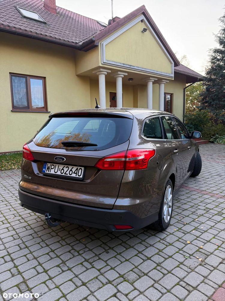 Ford Focus 2017 photo 2