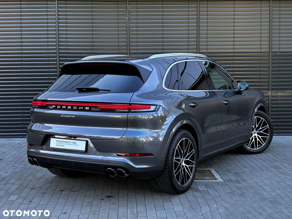Porsche Cayenne - 6