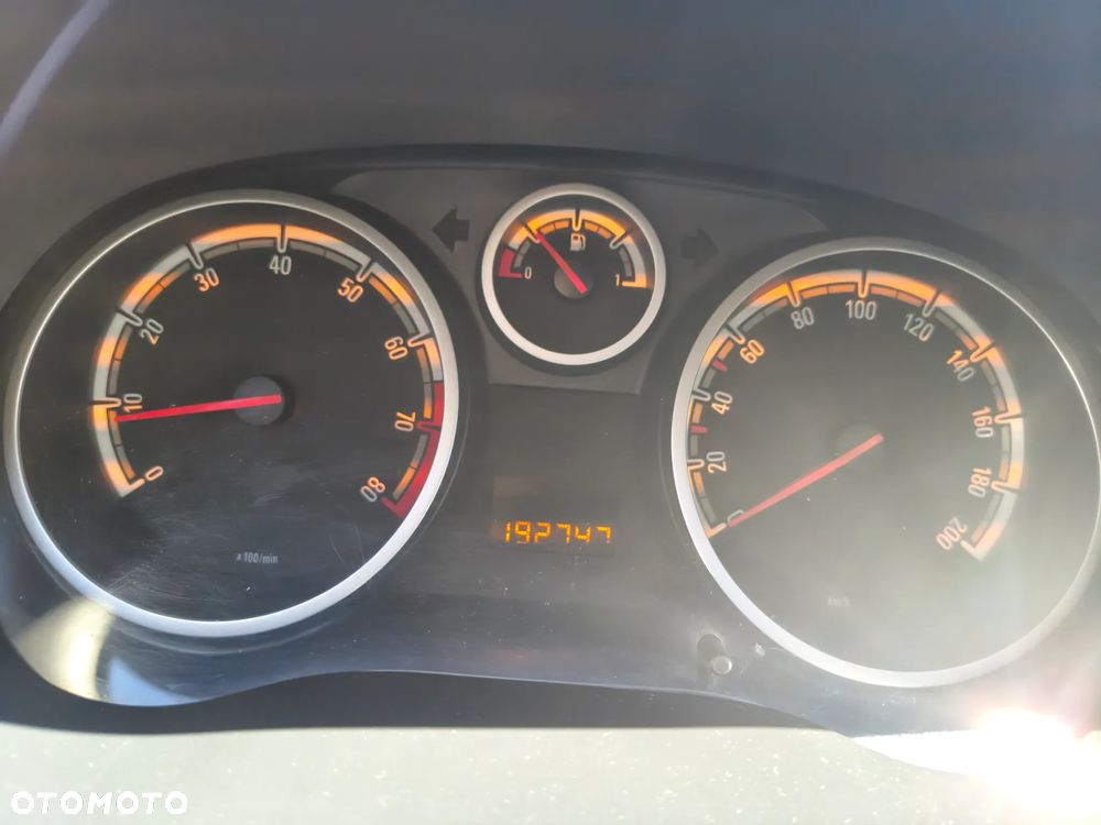 Opel Corsa 1.0 12V Essentia - 12