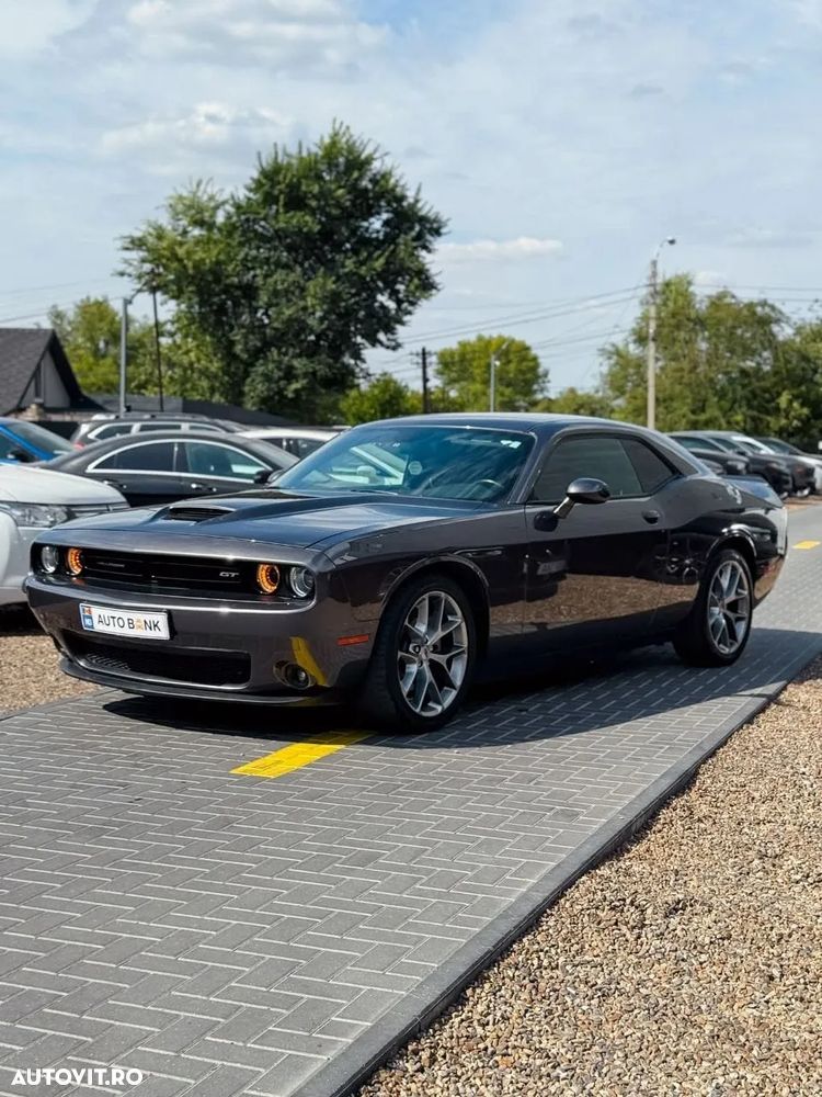 Dodge Challenger - 3