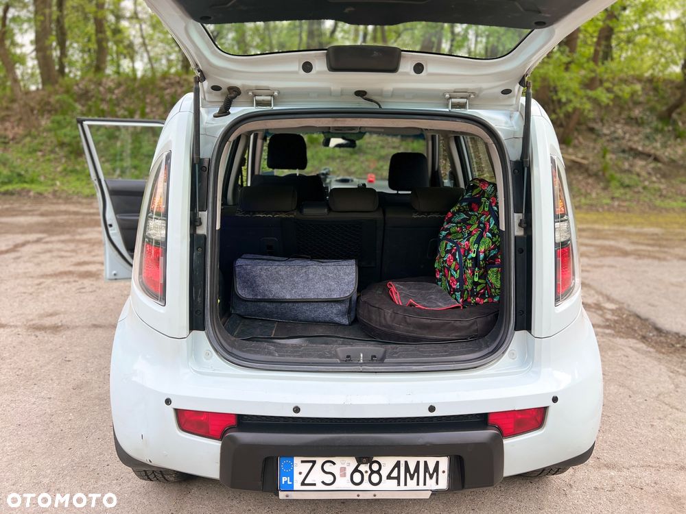Kia Soul 1.6 L - 16