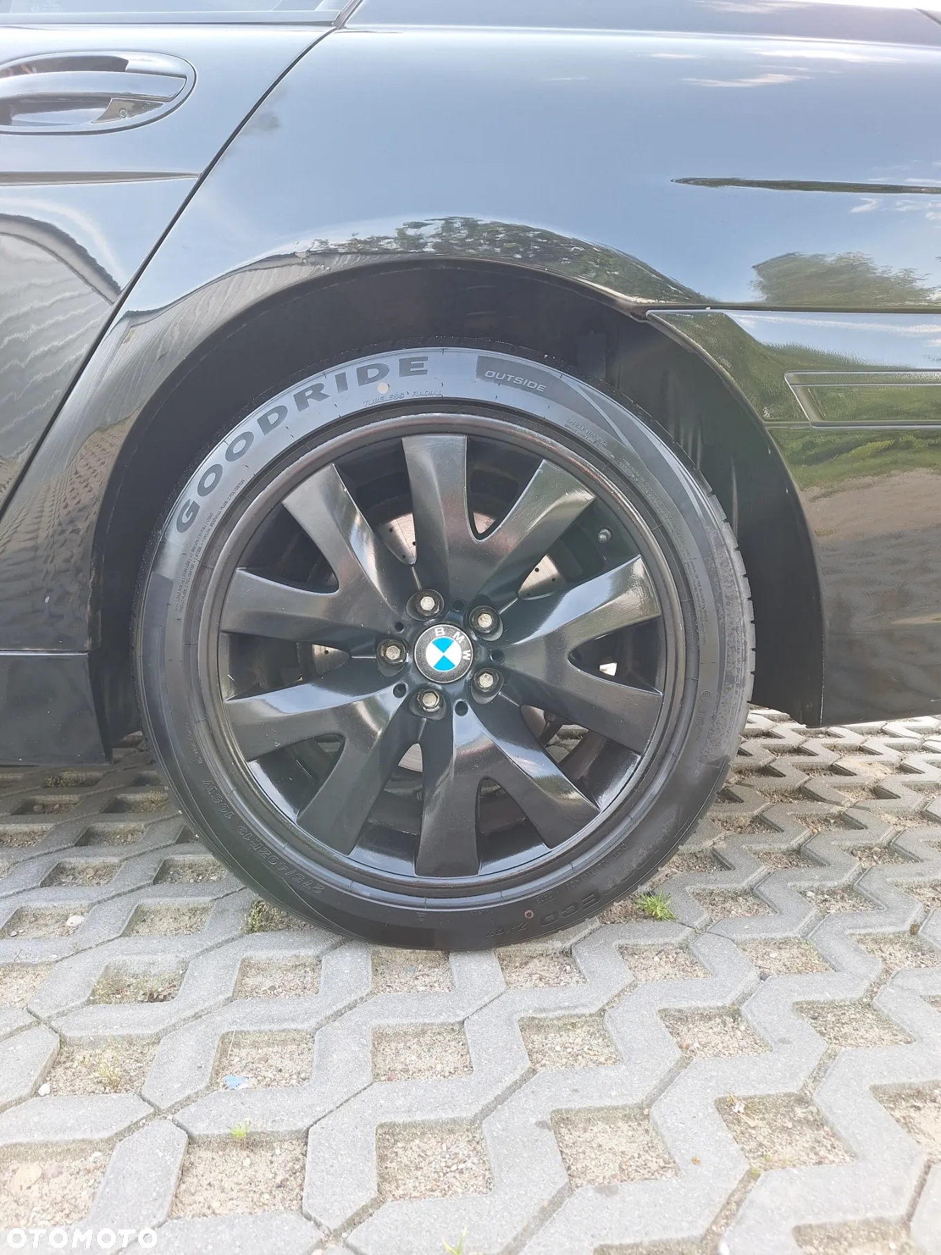 BMW Seria 7 745i L - 31