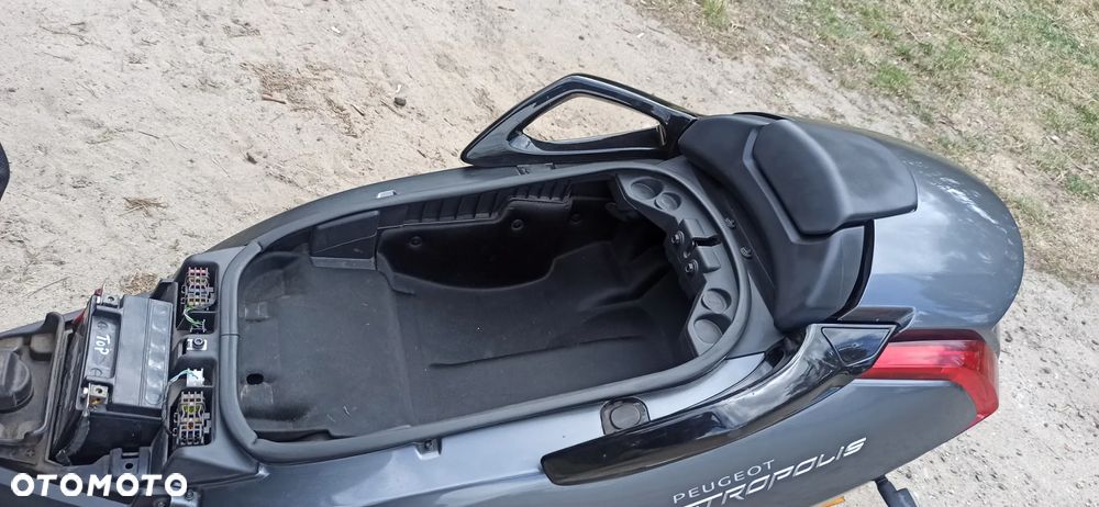 Peugeot Metropolis - 13