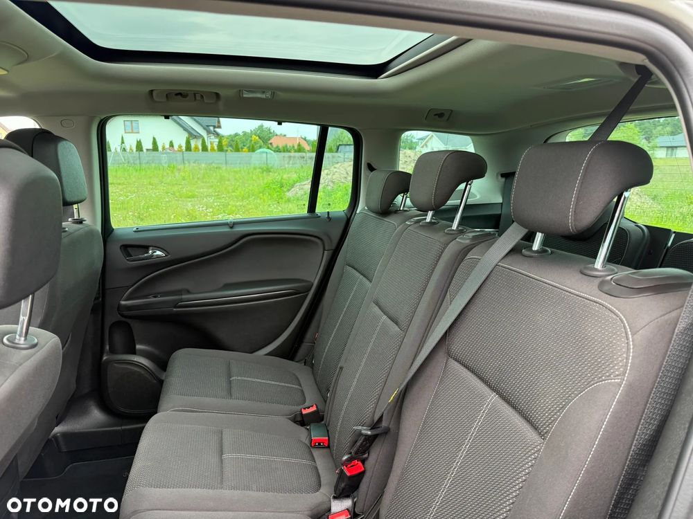 Opel Zafira 1.4 T Cosmo EU6 - 19