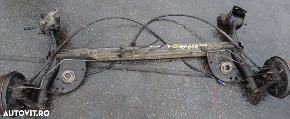 Punte spate Dacia Sandero din 2011 - 1