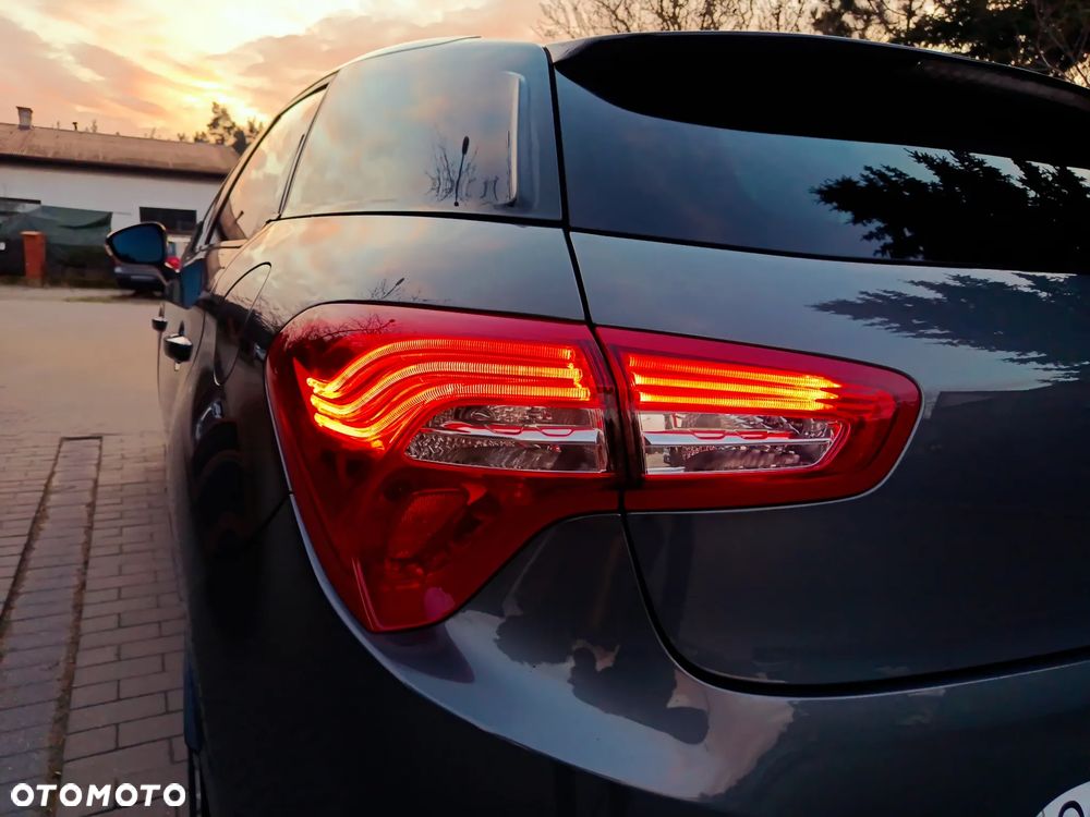 Citroën DS5 e-HDi 110 EGS6 SoChic - 9