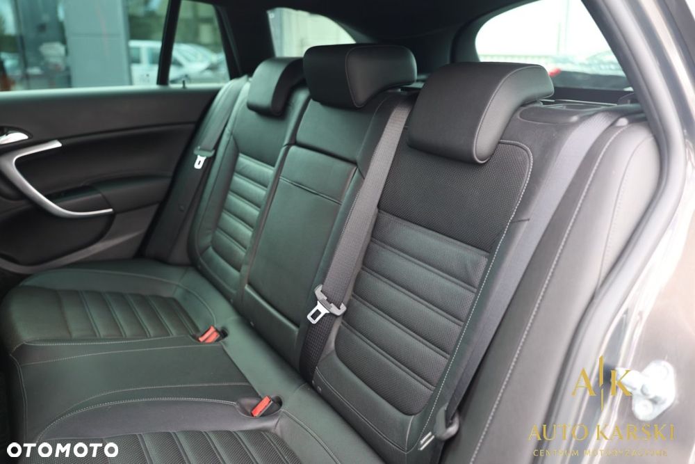 Opel Insignia - 34