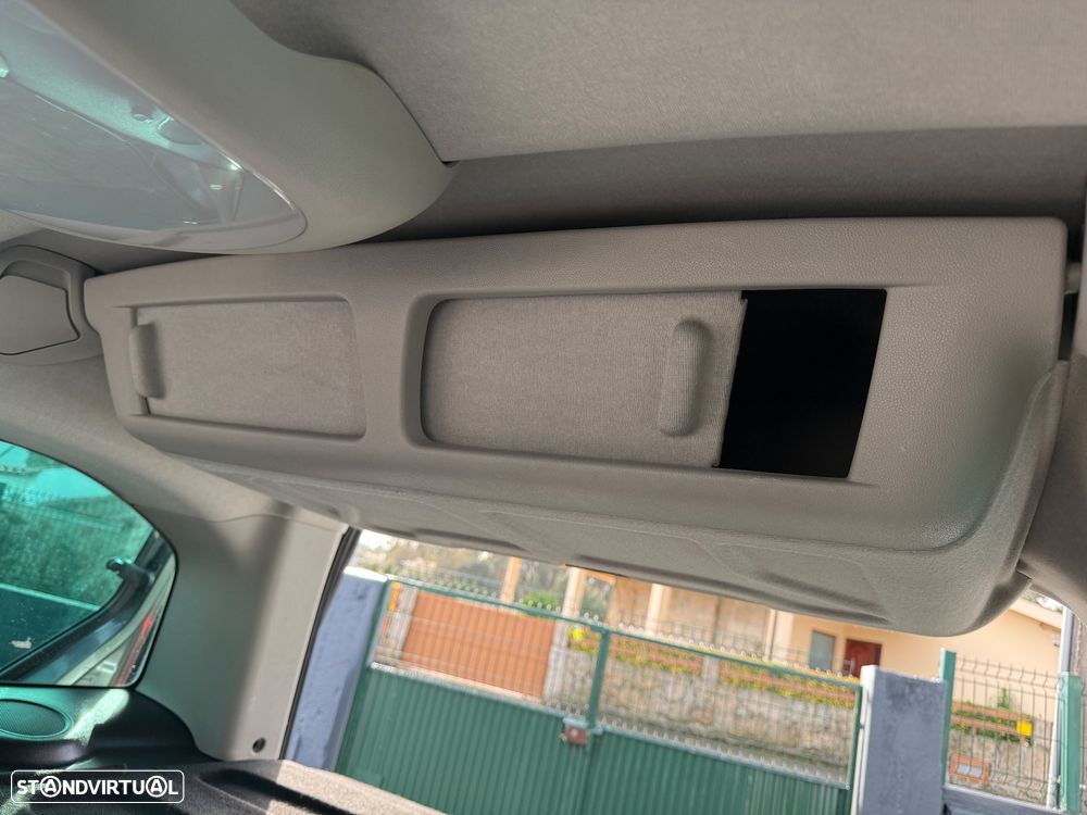 Peugeot Partner HDi FAP 110 Family - 28