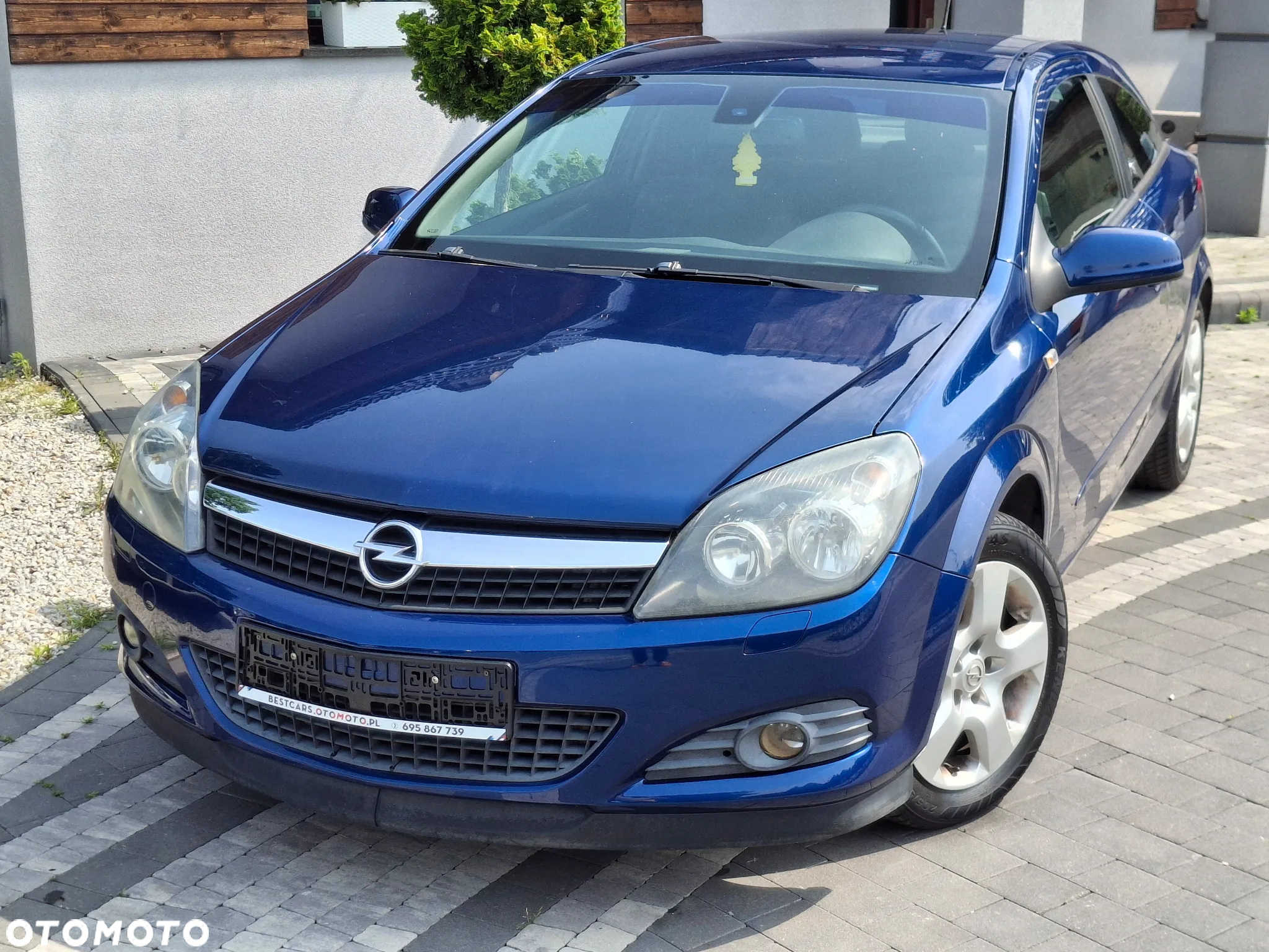 Opel Astra GTC 1.8 Innovation - 2