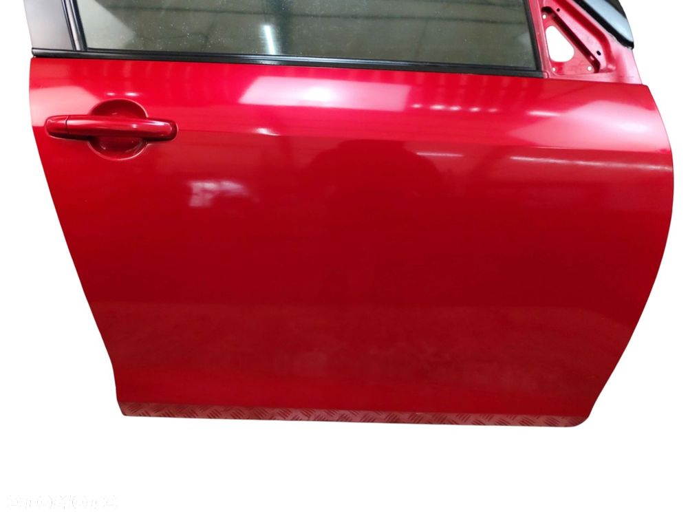 DRZWI PRAWY PRZÓD SUZUKI SWIFT V (2010-2013) 1.2 94KM - 7