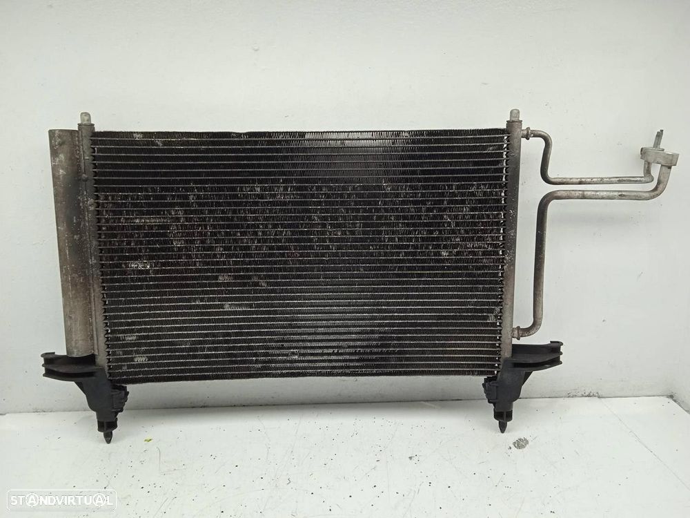 CONDENSADOR / RADIADOR AR CONDICIONADO FIAT STILO 2006 - 4