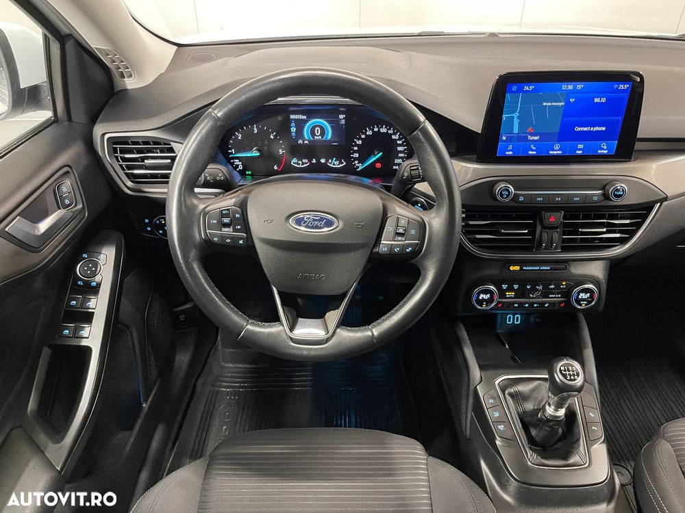 Ford Focus 1.5 EcoBlue Titanium - 6