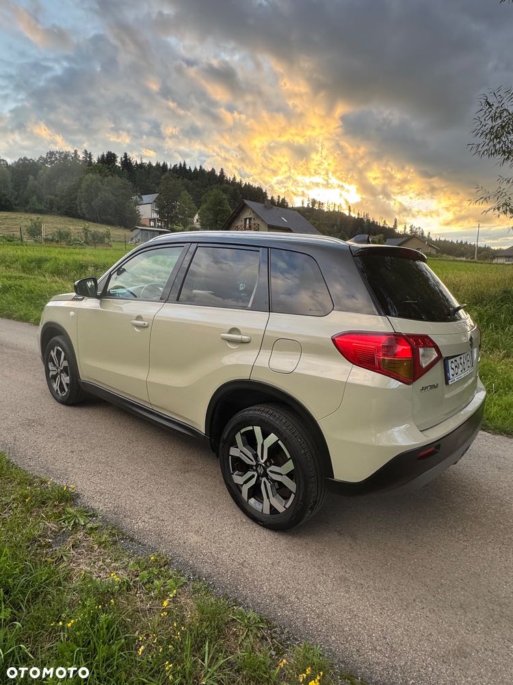 Suzuki Vitara 1.6 DDiS (4x4) Allgrip Comfort - 8