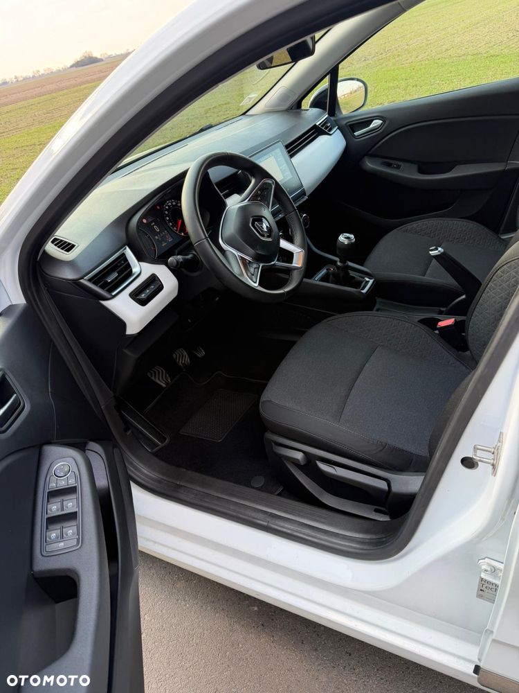 Renault Clio BLUE dCi 100 BUSINESS EDITION - 14