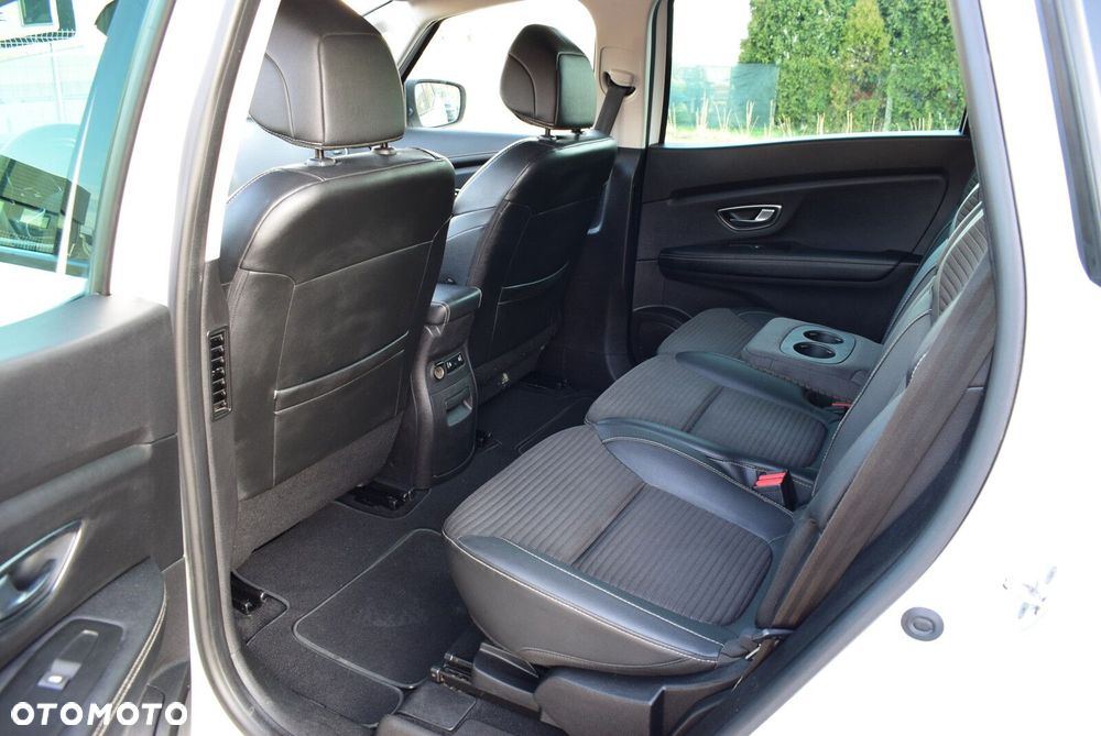 Renault Grand Scenic - 24