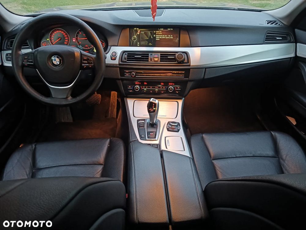 BMW Seria 5 520d Modern Line - 6