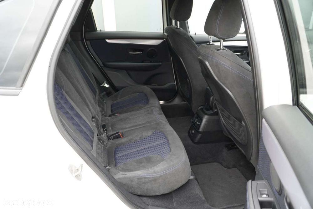 BMW Seria 2 220d Sport-Aut M Sport - 14