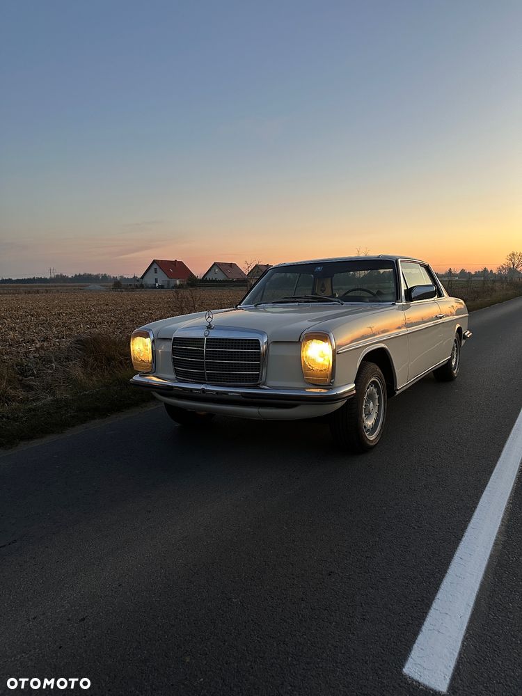 Mercedes-Benz 280 - 2