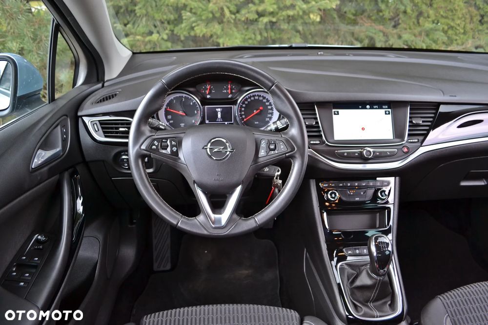Opel Astra - 22