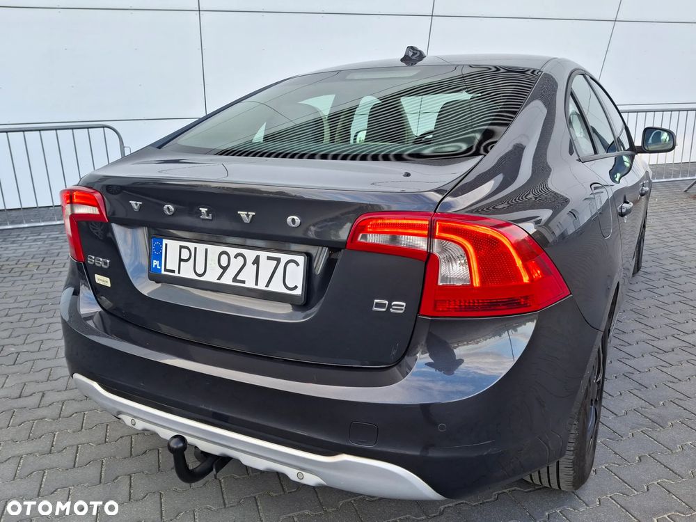 Volvo S60 D3 Geartronic Summum - 17