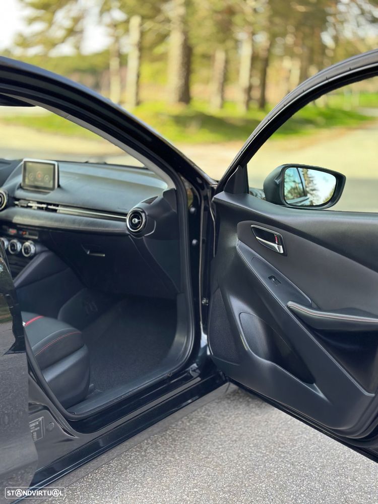 Mazda 2 1.5 Sky.Excellence Pack HS Navi - 36