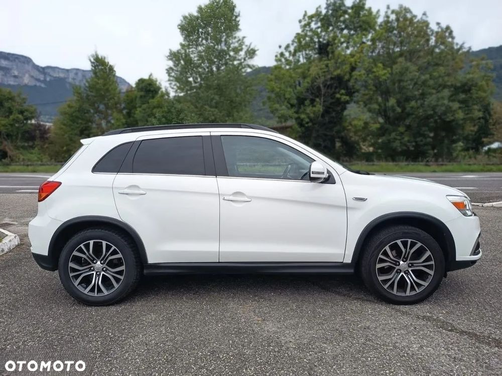 Mitsubishi ASX 1.6 Instyle - 9