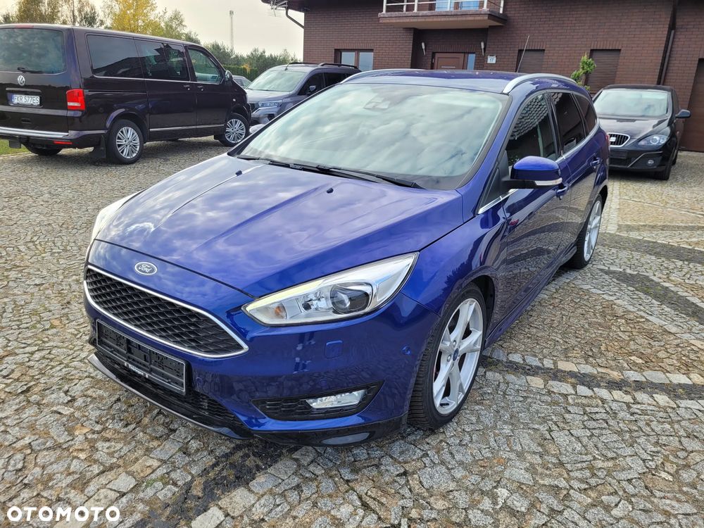 Ford Focus 1.5 EcoBoost STart-Stopp-System ST-LINE - 2
