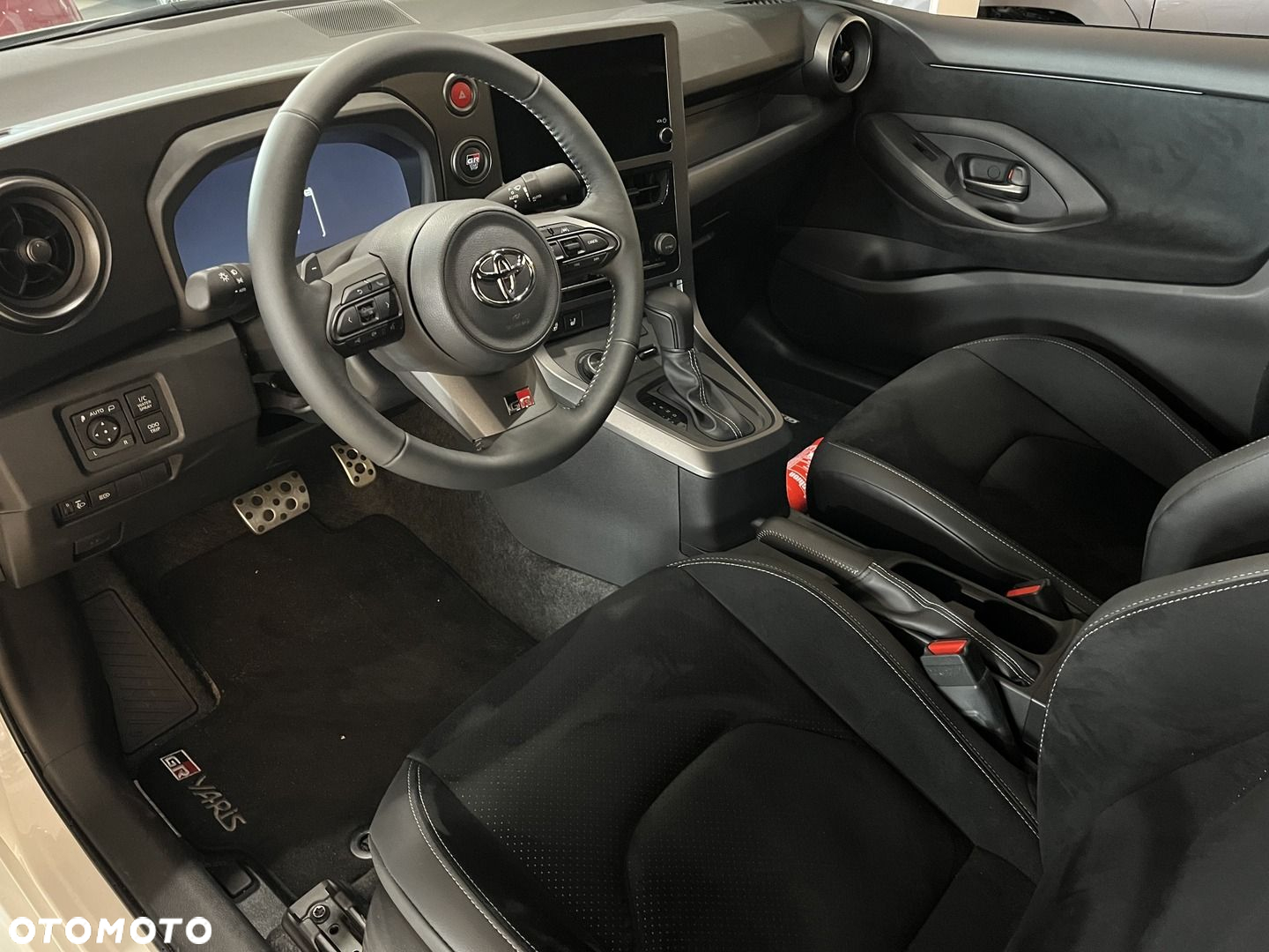 Toyota Yaris GR 1.6 Dynamic - 4
