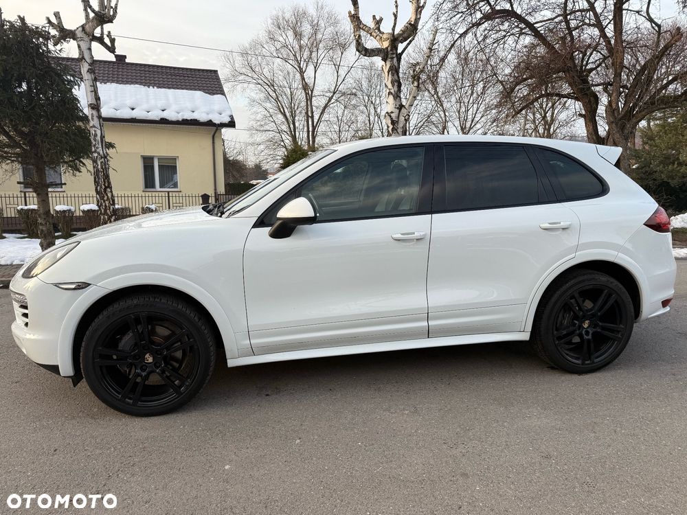 Porsche Cayenne - 20