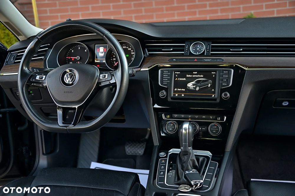 Volkswagen Passat 2.0 TDI SCR (BlueMotion Tech) 4Mot DSG Highline - 5