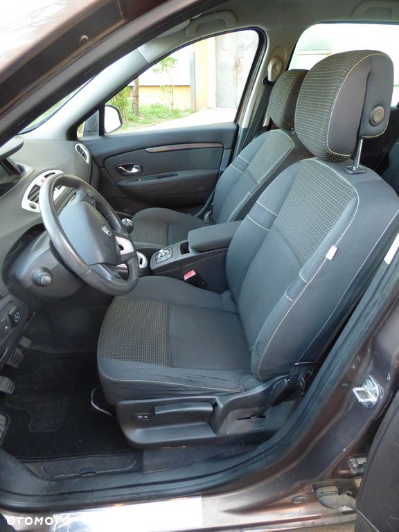 Renault Scenic - 10