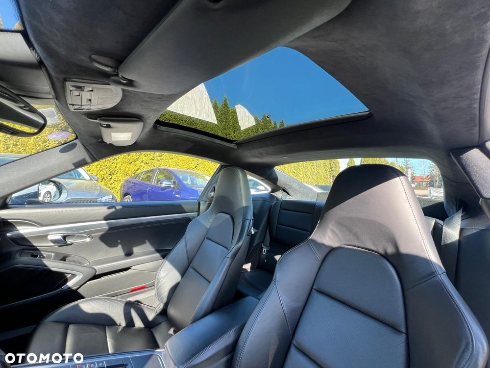 Porsche 911 Carrera S PDK - 10