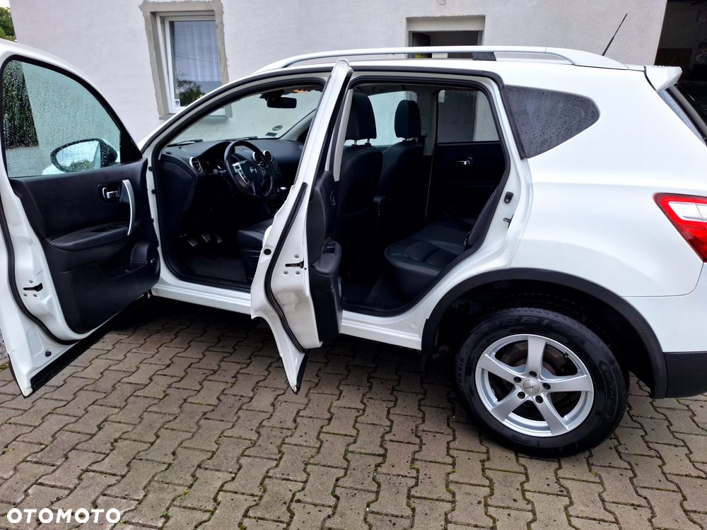 Nissan Qashqai - 10