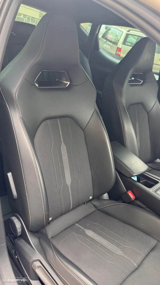 Cupra Leon 1.4 e-Hybrid VZ DSG - 14