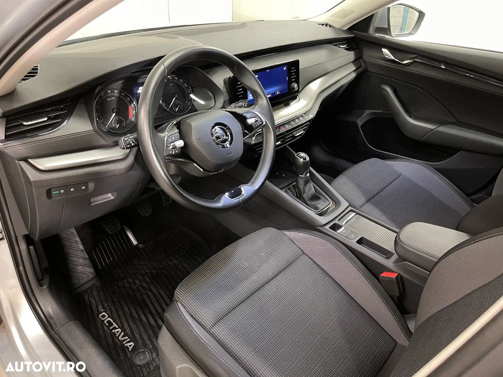Skoda Octavia 2.0 TDI Ambition - 6