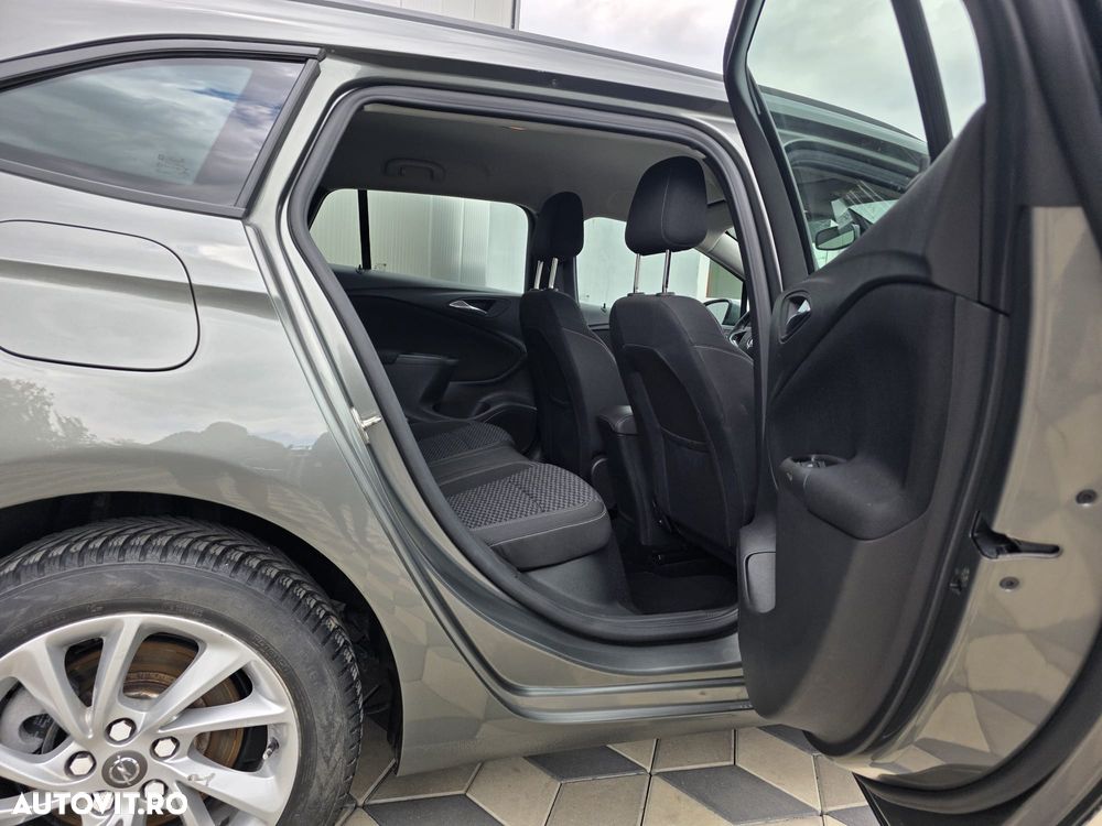Opel Astra 1.6 CDTI DPF ecoFLEX TourerStart/Stop Exklusiv - 34