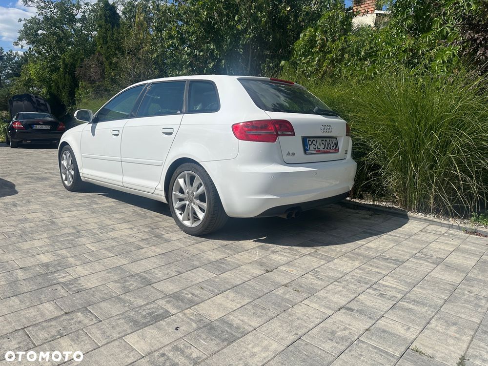 Audi A3 Sportback 2.0 TDI DPF Quattro Ambition - 3