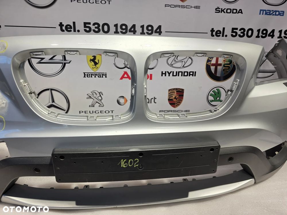 BMW X1 E84 LIFT 13- ZDERZAK PRZEDNI PRZÓD NA SPRYSKI + 4xPDC , NR 51117303750 + 51117303751 , NR AUKCJI NZ1602 - 10