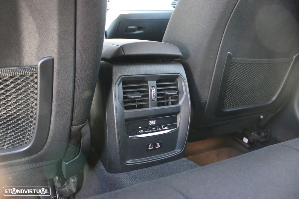 BMW 330 e Corporate Edition Auto - 15