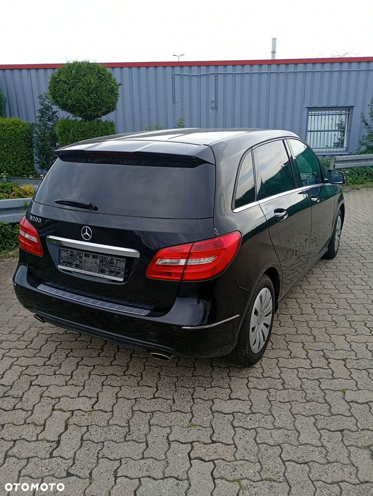 Mercedes-Benz Klasa B 200 BlueEFFICIENCY EDITION 1 - 6