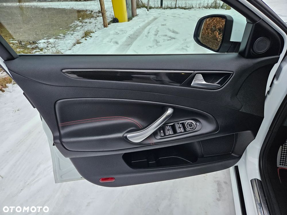 Ford Mondeo 2.0 TDCi Titanium S - 33